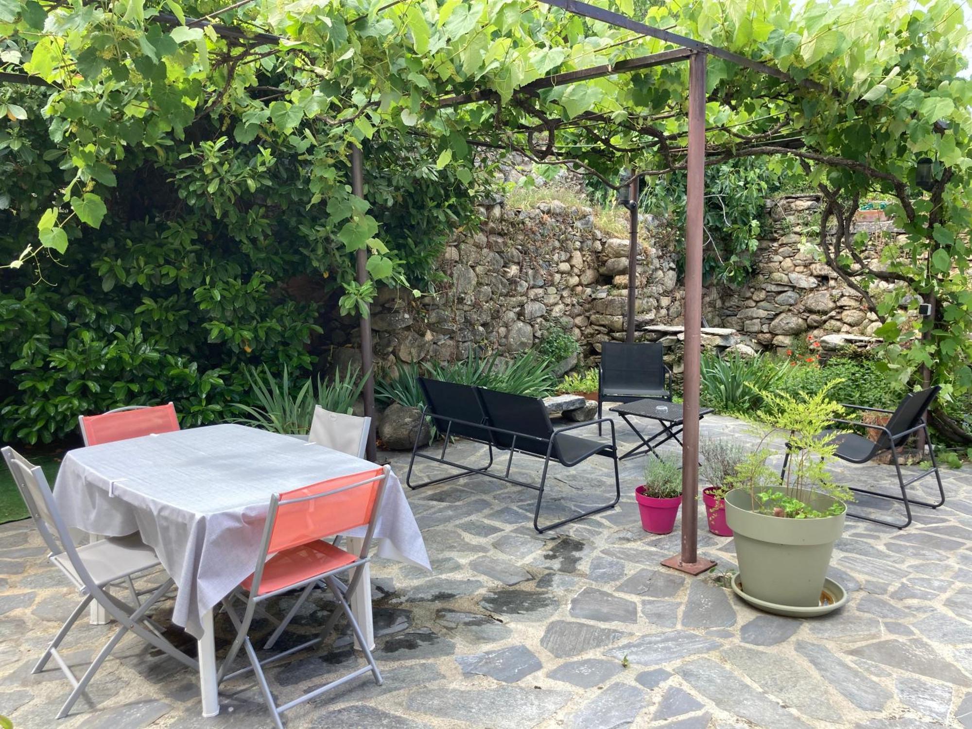 Maison Kyprea: Charmant Appartement /Duplex , Spacieux, Tout Confort Avec Terrasse Exterieure Privee, Parking Privatif , Vue Pittoresque Sur La Citadelle De Corte Et Les Montagnes. Εξωτερικό φωτογραφία